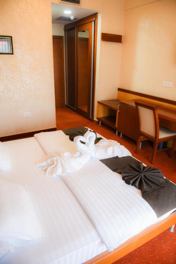 Hotel Marshal Nikšić Εξωτερικό φωτογραφία