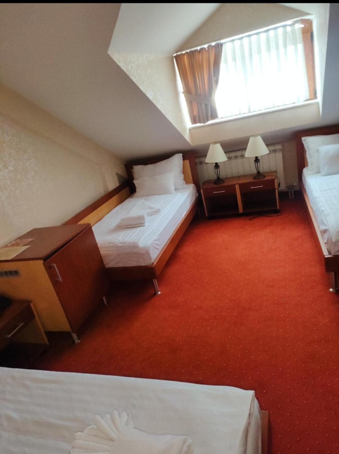 Hotel Marshal Nikšić Εξωτερικό φωτογραφία